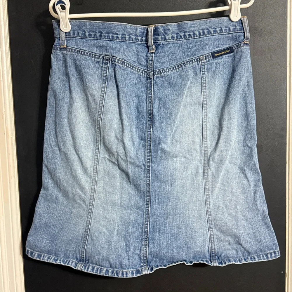 Abercrombie & Fitch Y2K Button Front Denim A-line Flare Mini Skirt Size: 6